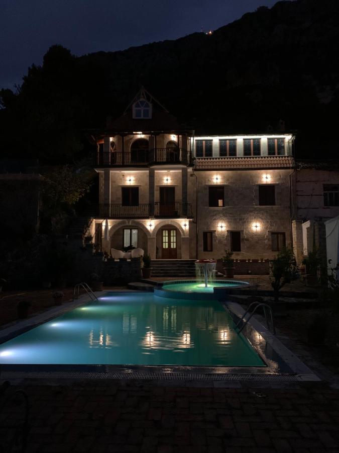 Villa Celaj “The Castle” Kruja Kültér fotó